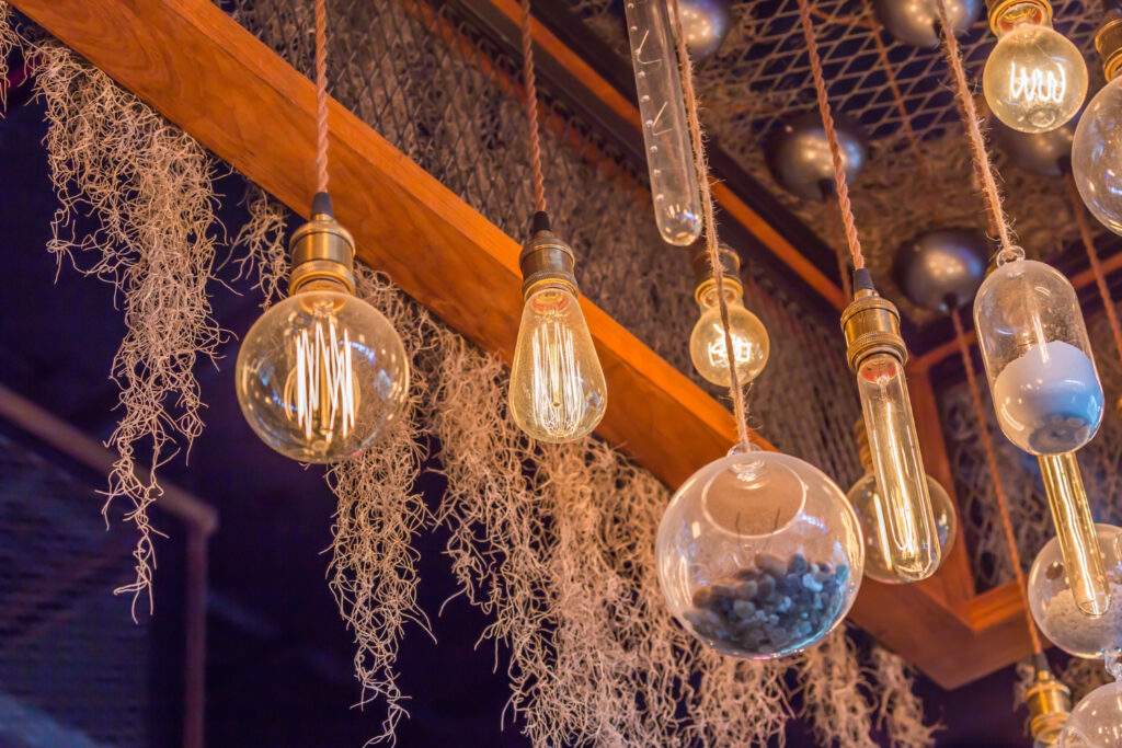 Lámparas de techo: luz, estilo y personalidad en cada espacio